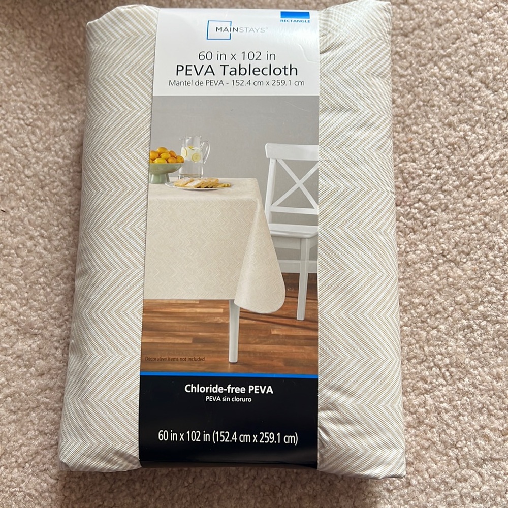 NWT Mainstays Herringbone PEVA Tablecloth, Beige, 60"W x 102"L Rectangle